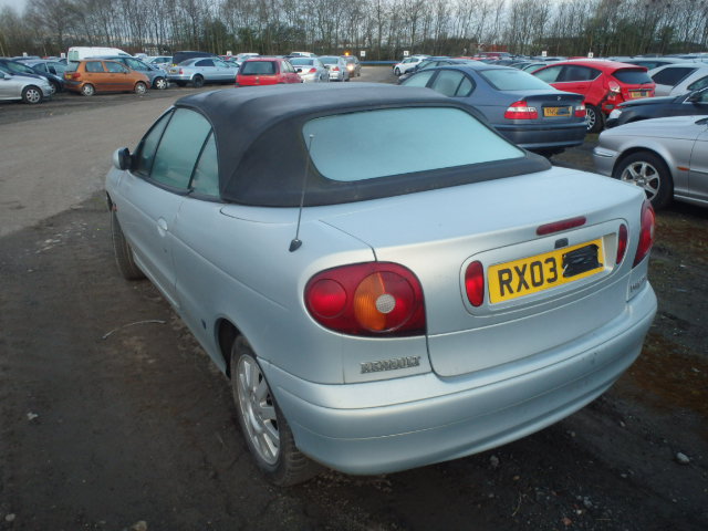 Breaking RENAULT MEGANE, MEGANE CABRIOLET Secondhand Parts 