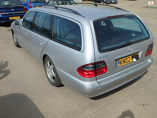 Breaking MERCEDES E220, E220 CDI A Secondhand Parts 