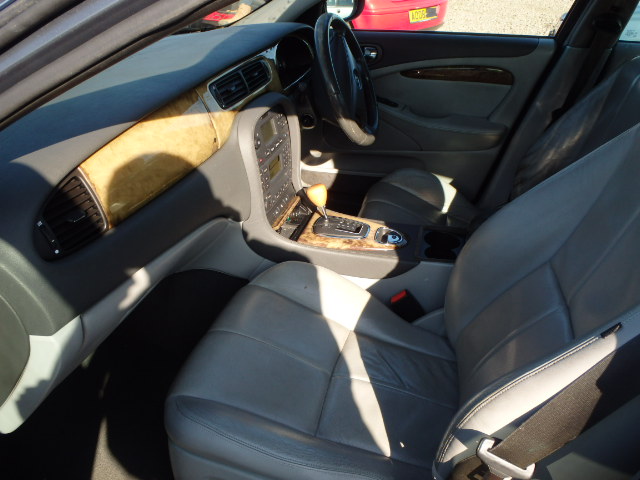 JAGUAR S TYPE Dismantlers, S TYPE SE Car Spares 