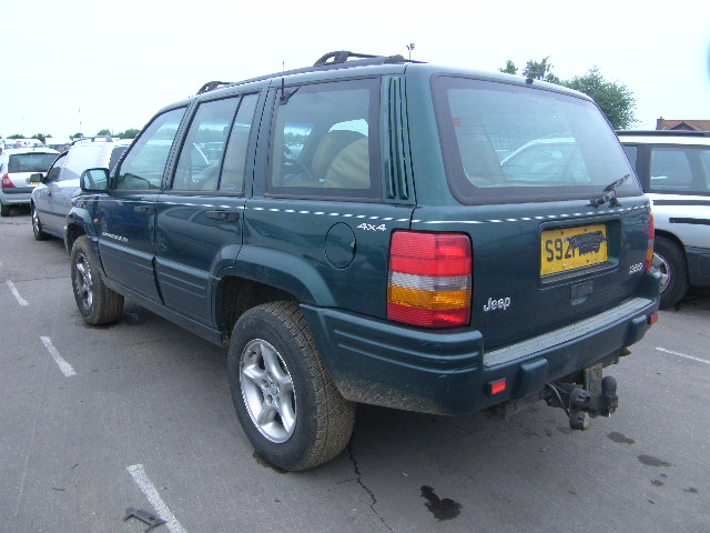 Breaking JEEP CHEROKEE, CHEROKEE  Secondhand Parts 