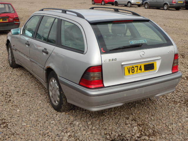 Breaking MERCEDES C220, C220 CDI C Secondhand Parts 