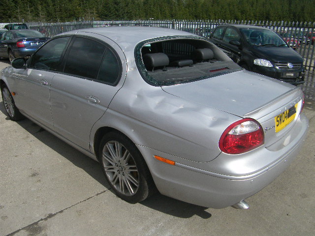 Breaking JAGUAR S TYPE, S TYPE S-TYPE SPORT Secondhand Parts 