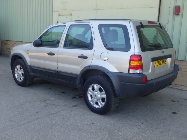 Breaking FORD MAVERICK, MAVERICK V Secondhand Parts 