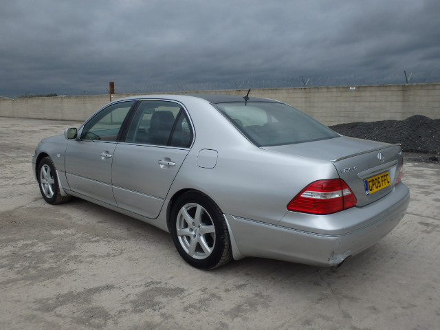 Breaking LEXUS LS430, LS430 AUTO Secondhand Parts 