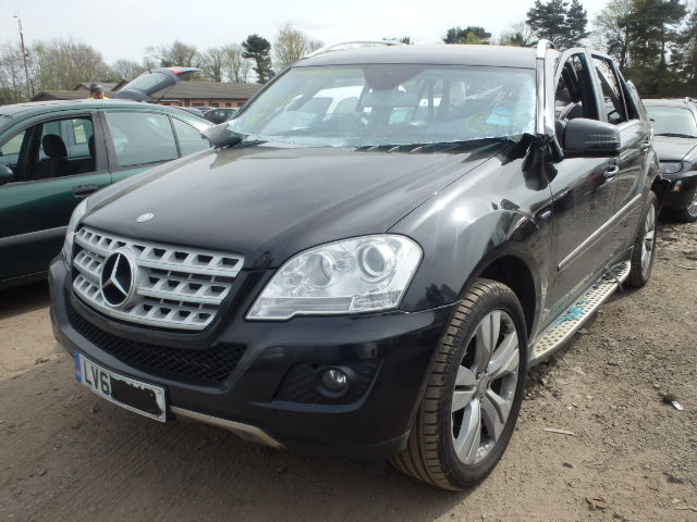 MERCEDES BENZ ML300 Breakers, SPORT Parts 