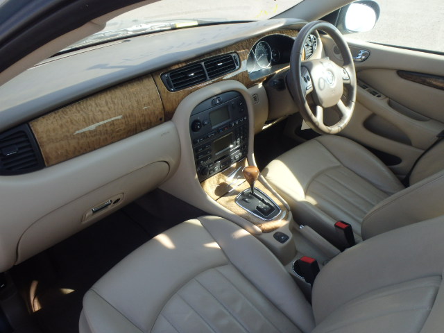 JAGUAR X-TYPE Dismantlers, X-TYPE V6 Car Spares 