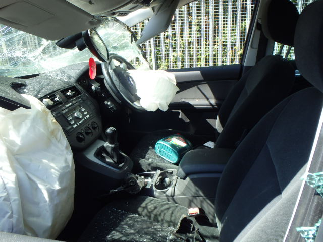 FORD FOCUS Dismantlers, FOCUS C-MAX Car Spares 