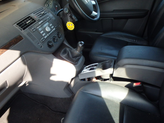 FORD FOCUS Dismantlers, FOCUS C-MAX Car Spares 