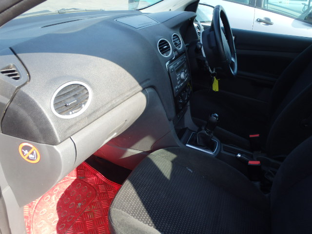 FORD FOCUS Dismantlers, FOCUS GHIA Car Spares 