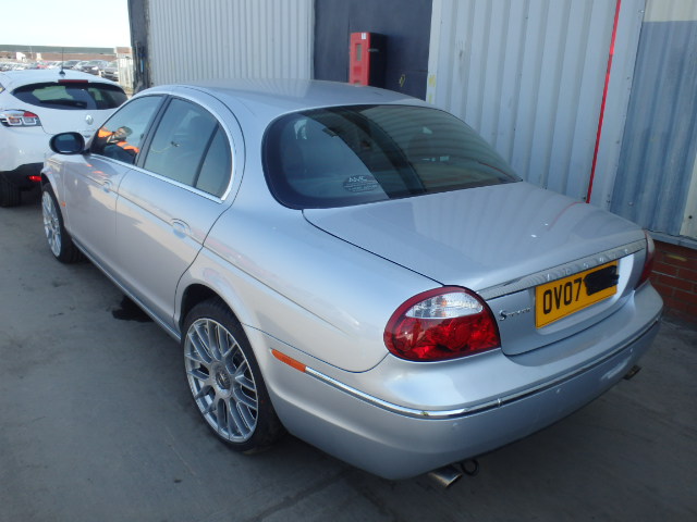 Breaking JAGUAR S TYPE, S TYPE S-TYPE XS Secondhand Parts 