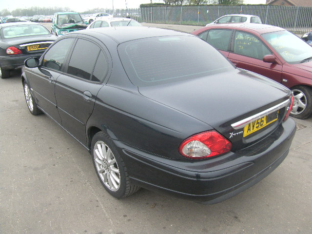 Breaking JAGUAR X-TYPE, X-TYPE S D Secondhand Parts 