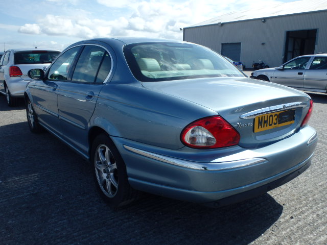 Breaking JAGUAR X-TYPE, X-TYPE V6 Secondhand Parts 