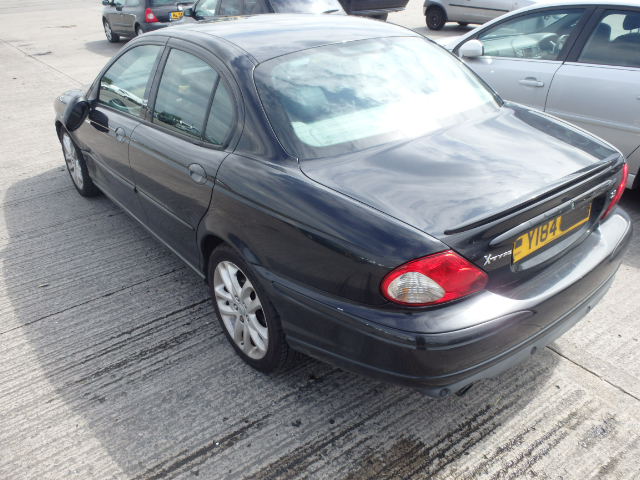 Breaking JAGUAR X-TYPE, X-TYPE V6 Secondhand Parts 