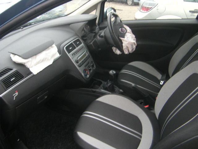 FIAT GRAND PUNTO Dismantlers, GRAND PUNTO  Car Spares 