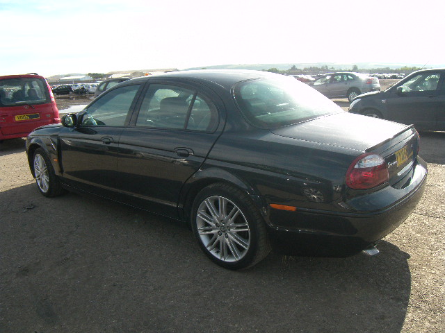 Breaking JAGUAR S TYPE, S TYPE S-TYPE SPORT Secondhand Parts 