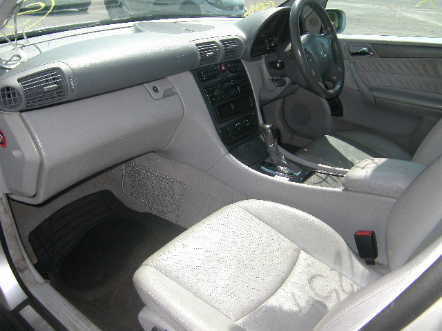 MERCEDES C200 Dismantlers, C200 KOMP. Car Spares 