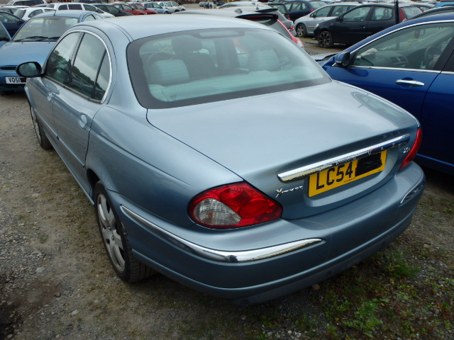 Breaking JAGUAR X-TYPE, X-TYPE SE Secondhand Parts 