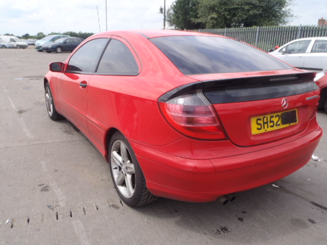 Breaking MERCEDES C180, C180 KOMPR Secondhand Parts 