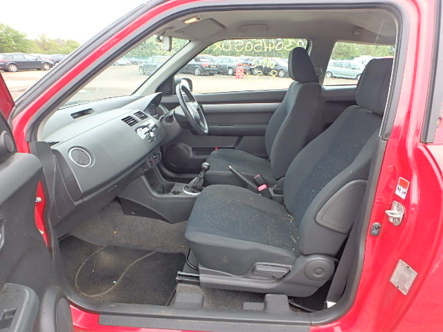 SUZUKI SWIFT Dismantlers, SWIFT GLX Car Spares 