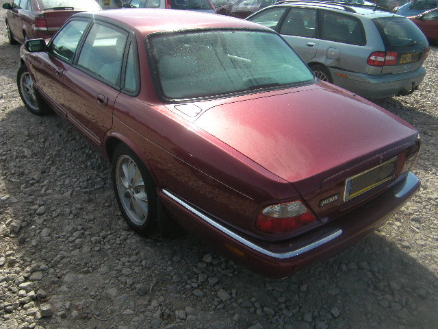 Breaking JAGUAR XJ, XJ SPORT V Secondhand Parts 