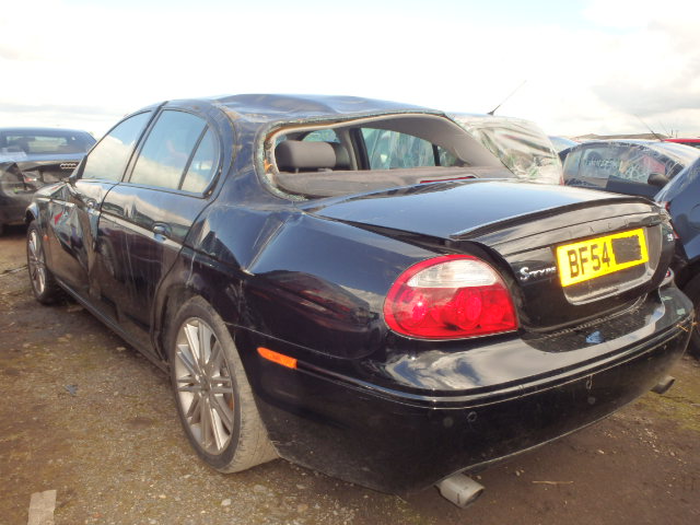 Breaking JAGUAR S TYPE, S TYPE S-TYPE V6 Secondhand Parts 