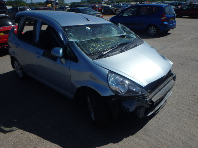 HONDA JAZZ Breakers, JAZZ SE CV Reconditioned Parts 