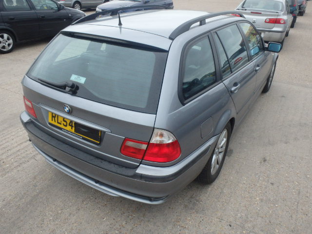 BMW 320 Dismantlers, 320 D ES TOURING Used Spares 