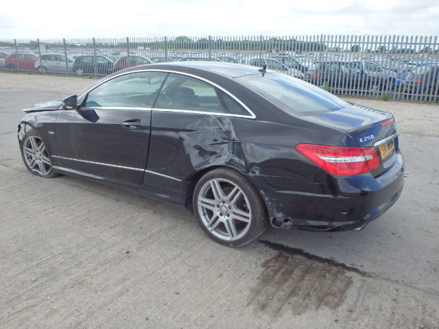 Breaking MERCEDES E, E RZ E250 BLUEF Secondhand Parts 