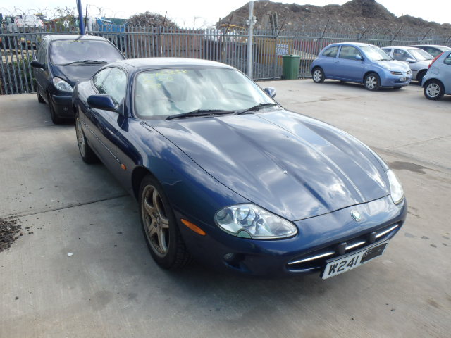JAGUAR XK Breakers, XK 8 COUPE Reconditioned Parts 