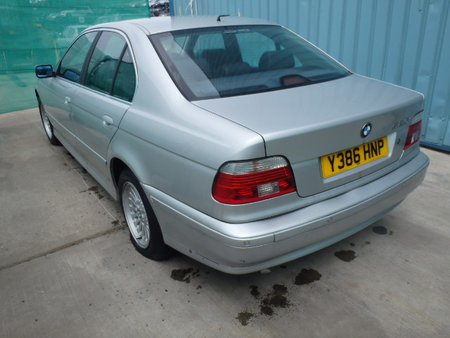 Breaking BMW 520, 520 I SE Secondhand Parts 