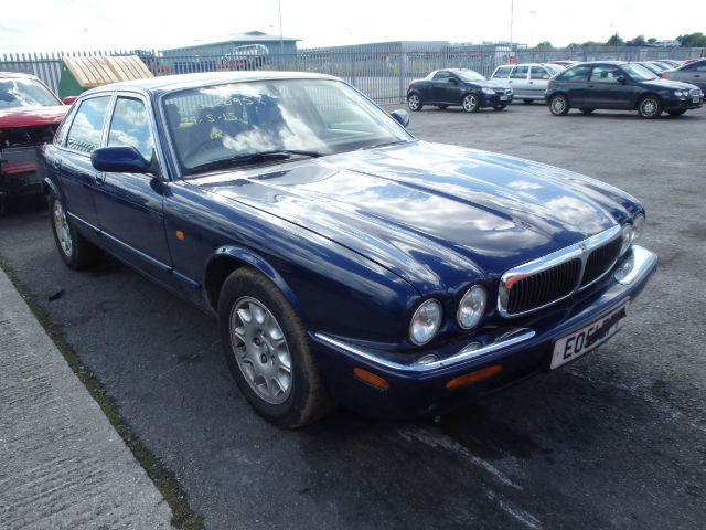 JAGUAR XJ Breakers, XJ 8 AUTO Reconditioned Parts 