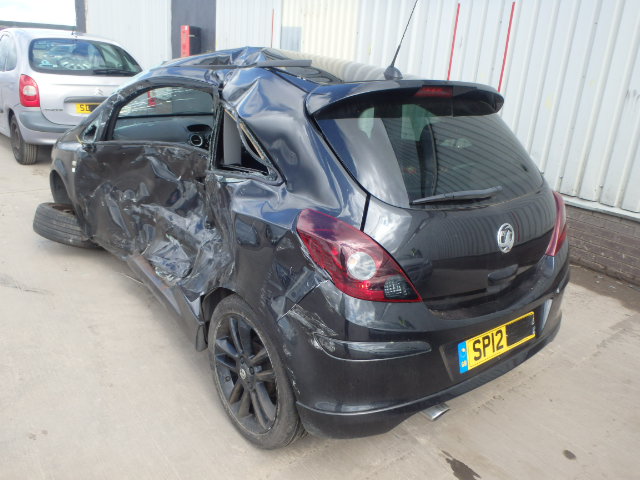 Breaking VAUXHALL CORSA, CORSA LIMI Secondhand Parts 