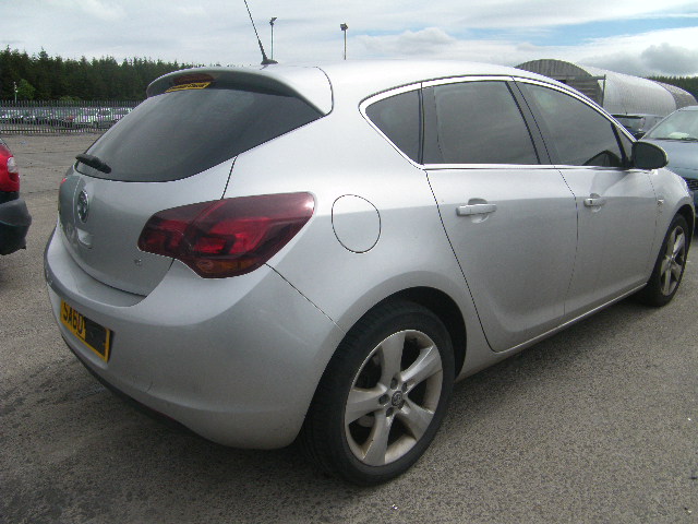 VAUXHALL ASTRA Dismantlers, ASTRA SRI Used Spares 