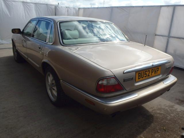 Breaking JAGUAR XJ, XJ EXECUTIVE Secondhand Parts 