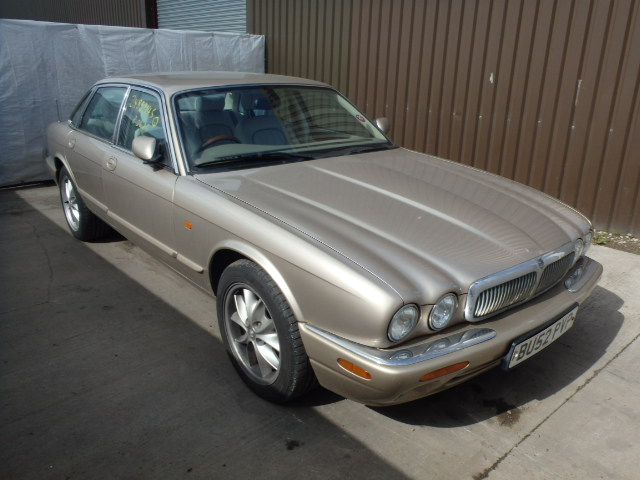 JAGUAR XJ Breakers, XJ EXECUTIVE Reconditioned Parts 