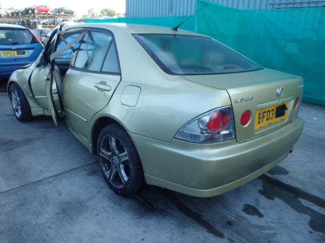 Breaking LEXUS IS200, IS200 SE Secondhand Parts 