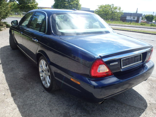 Breaking JAGUAR XJ, XJ SOVEREI Secondhand Parts 