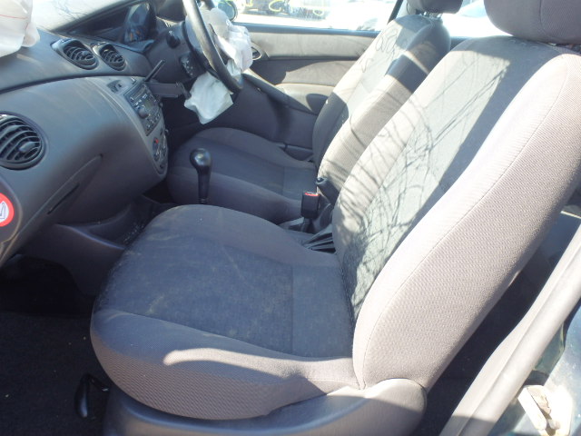 FORD FOCUS Dismantlers, FOCUS LX AUTO Car Spares 