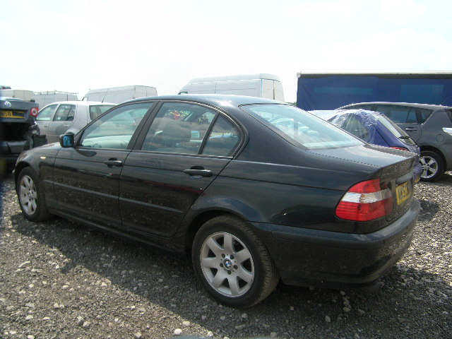 Breaking BMW 318, 318 I SE Secondhand Parts 