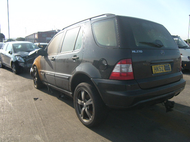 Breaking MERCEDES ML, ML 270 CDI Secondhand Parts 