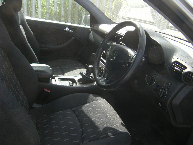 MERCEDES C200 Dismantlers, C200 KOMPR Car Spares 