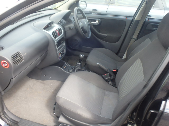 VAUXHALL CORSA Dismantlers, CORSA DESIGN Car Spares 