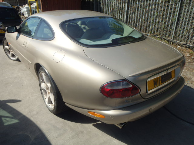 Breaking JAGUAR XKR, XKR AUTO Secondhand Parts 