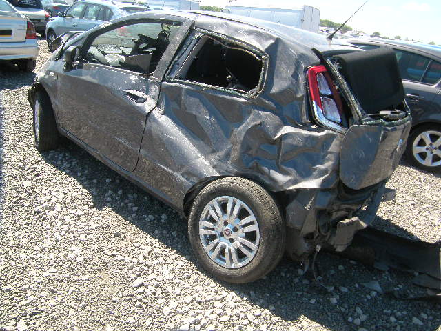 Breaking FIAT PUNTO, PUNTO EASY Secondhand Parts 