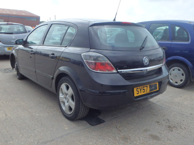 Breaking VAUXHALL ASTRA, ASTRA BREEZE Secondhand Parts 