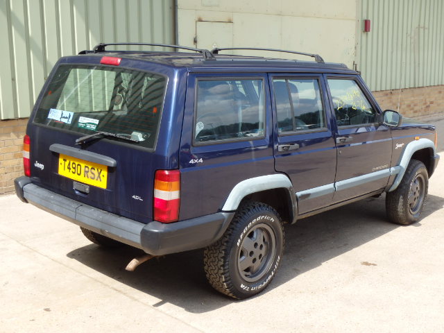 JEEP CHEROKEE Dismantlers, CHEROKEE  Used Spares 