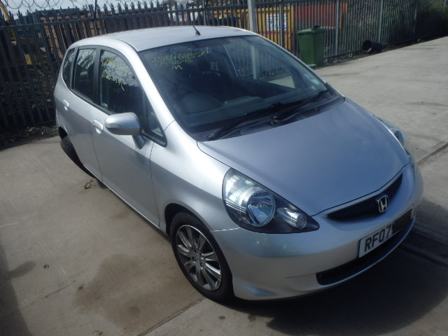 HONDA JAZZ Breakers, JAZZ SE CV Reconditioned Parts 