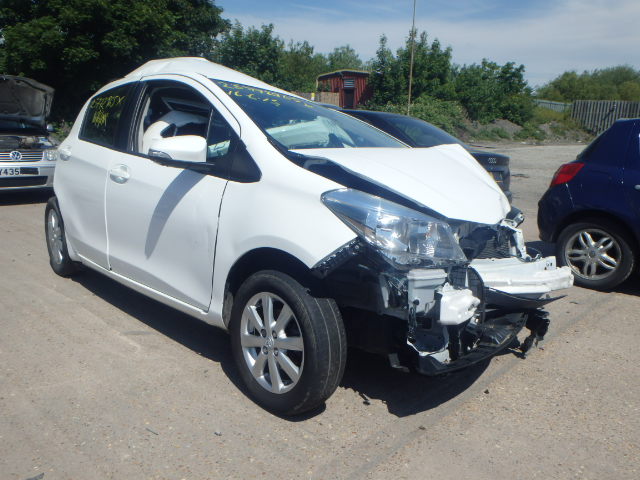 TOYOTA YARIS Breakers, YARIS TR V Reconditioned Parts 