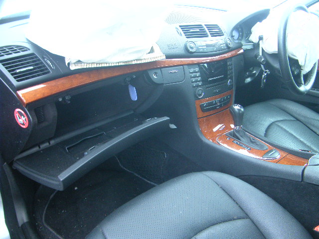 MERCEDES E CLASS Dismantlers, E CLASS E220 CLASS Car Spares 