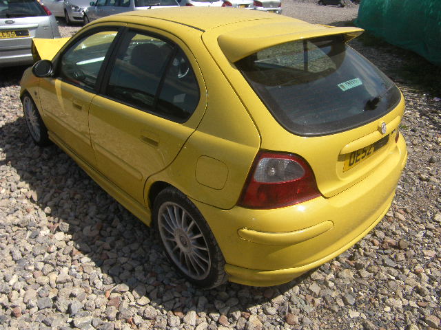 Breaking MG ZR, ZR  Secondhand Parts 